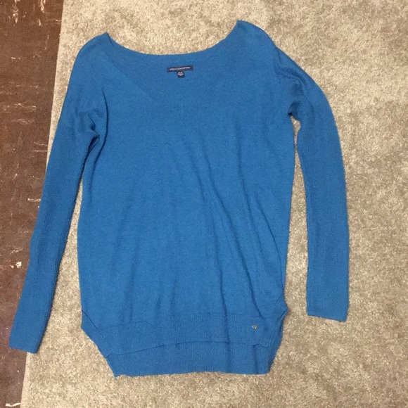 Blue sweater from American Eagle - Picture 1 of 1